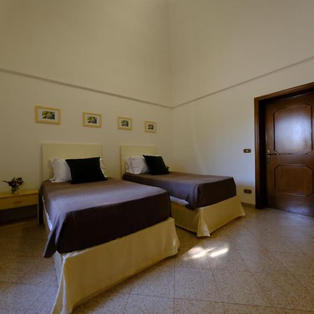 Tenuta Con Due Abitazioni Indipendenti Martina Franca Zewnętrze zdjęcie